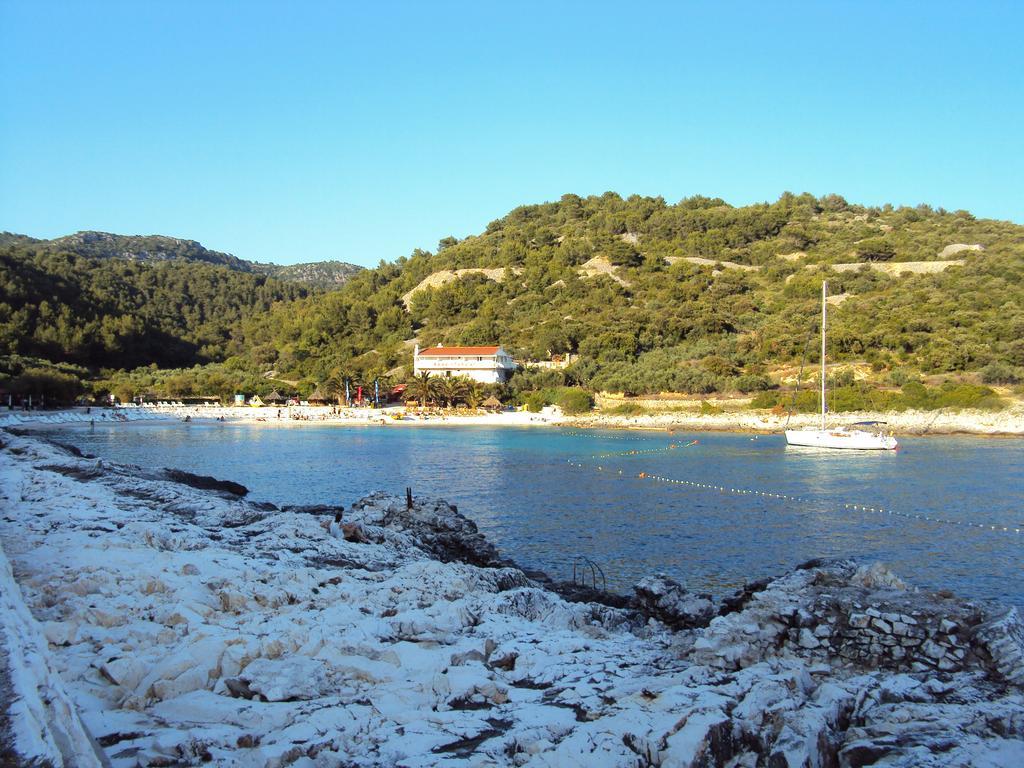 Apartments Green & Orange Hvar Town Exterior photo